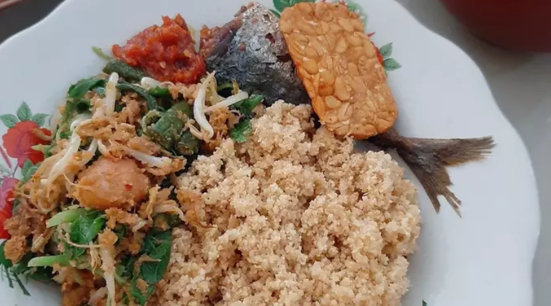 Tiwul pengganti Nasi